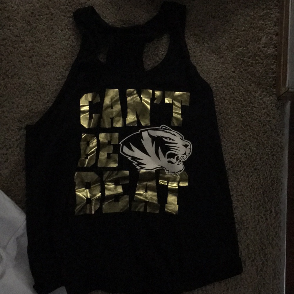 Victoria secret work out tee